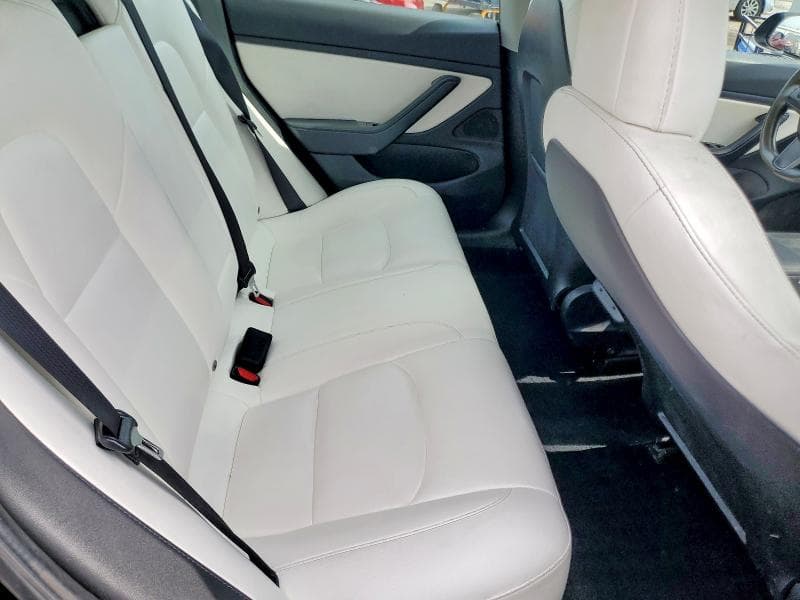 2019 TESLA MODEL 3 10