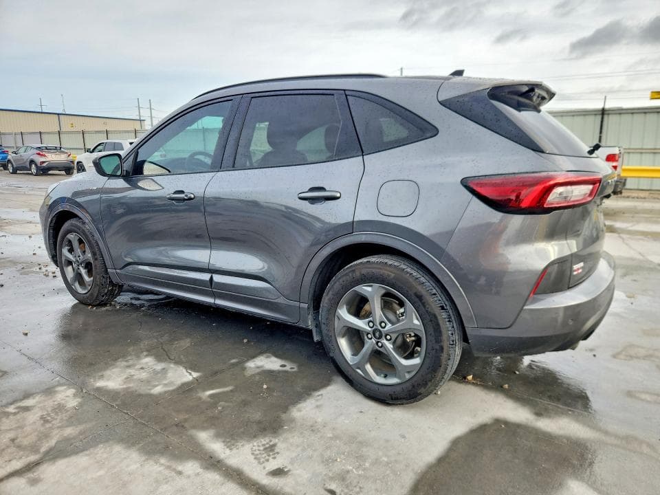 2023 FORD ESCAPE ST LINE ST LINE 2