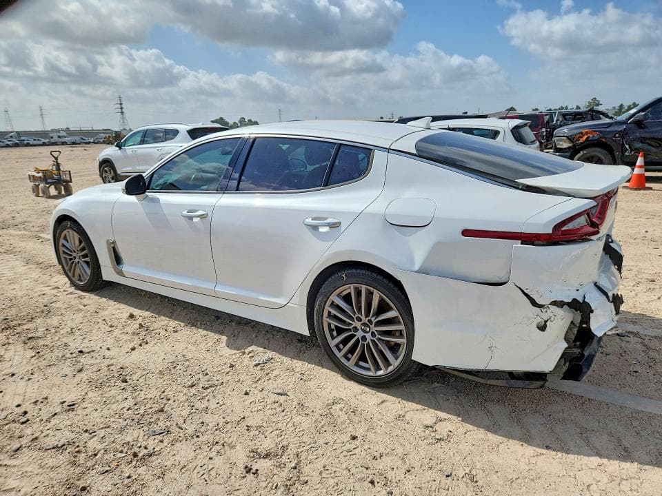2018 KIA STINGER BASE BASE 2
