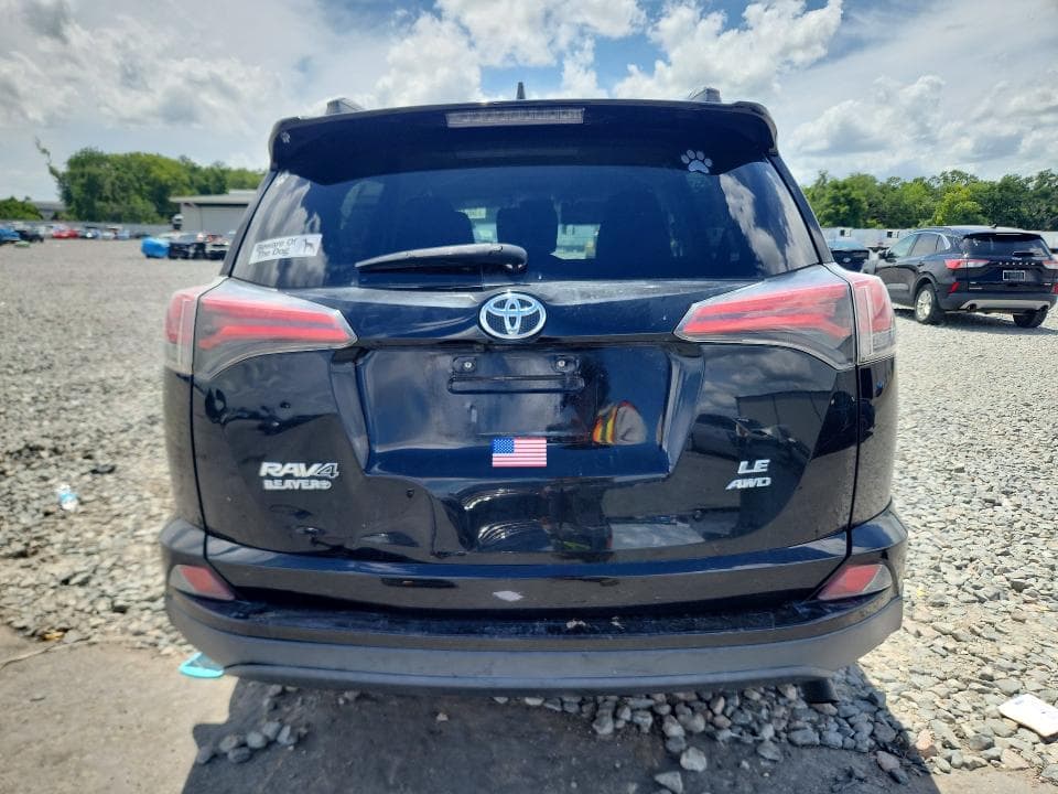 2017 TOYOTA RAV4 LE LE 7