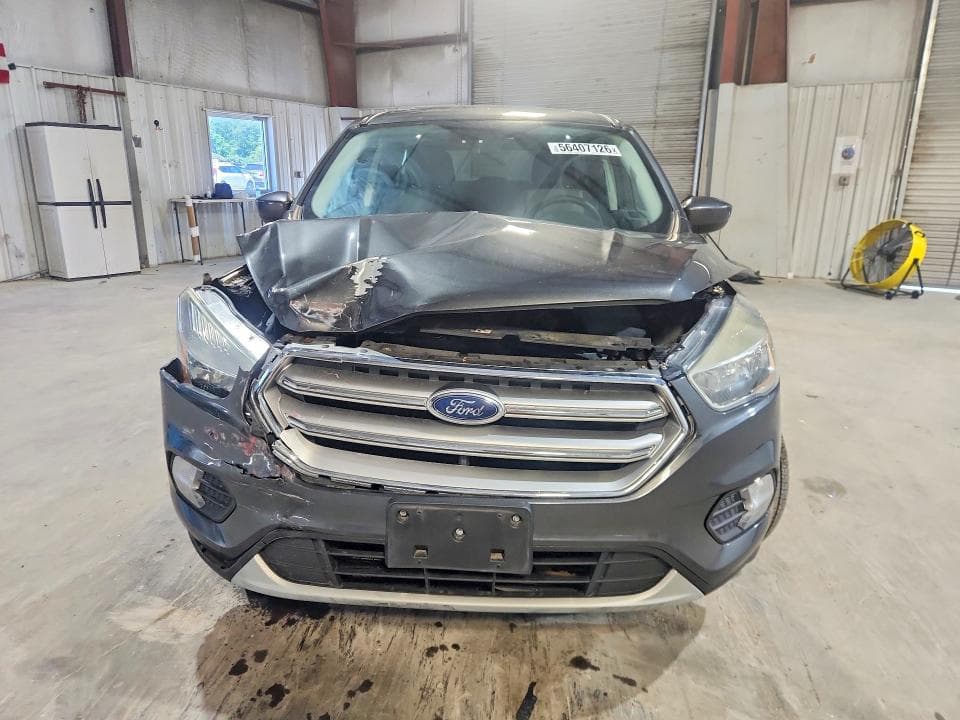 2017 FORD ESCAPE SE 5