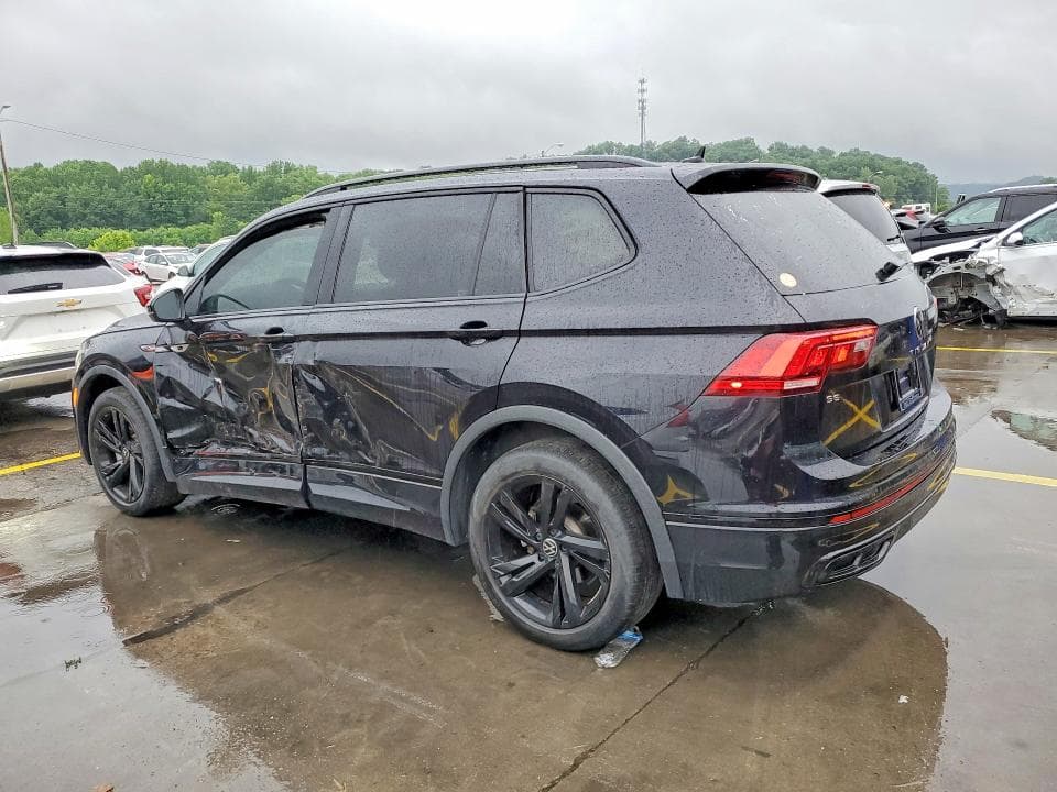 2023 VOLKSWAGEN TIGUAN SE R-LINE BLACK SE R-LINE BLACK 2