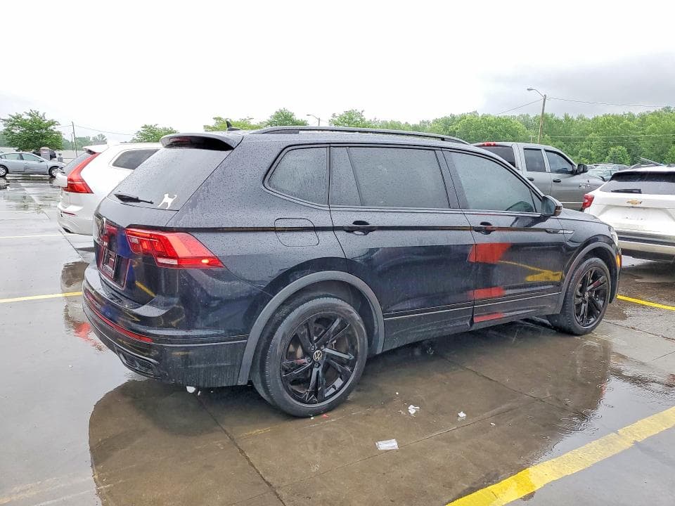 2023 VOLKSWAGEN TIGUAN SE R-LINE BLACK SE R-LINE BLACK 3