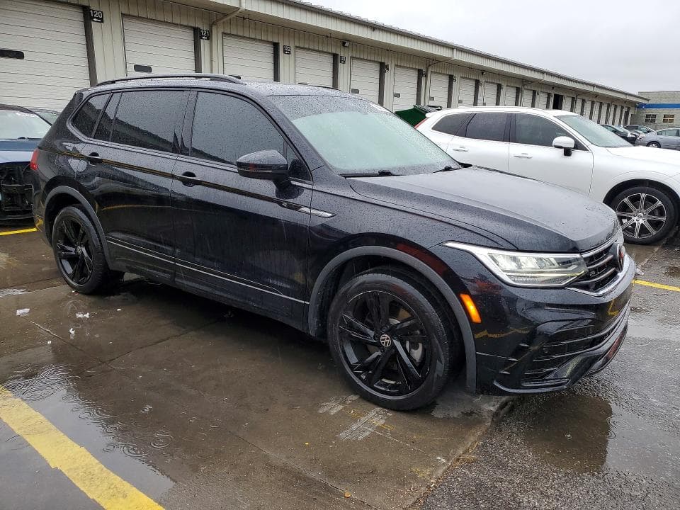 2023 VOLKSWAGEN TIGUAN SE R-LINE BLACK SE R-LINE BLACK 4