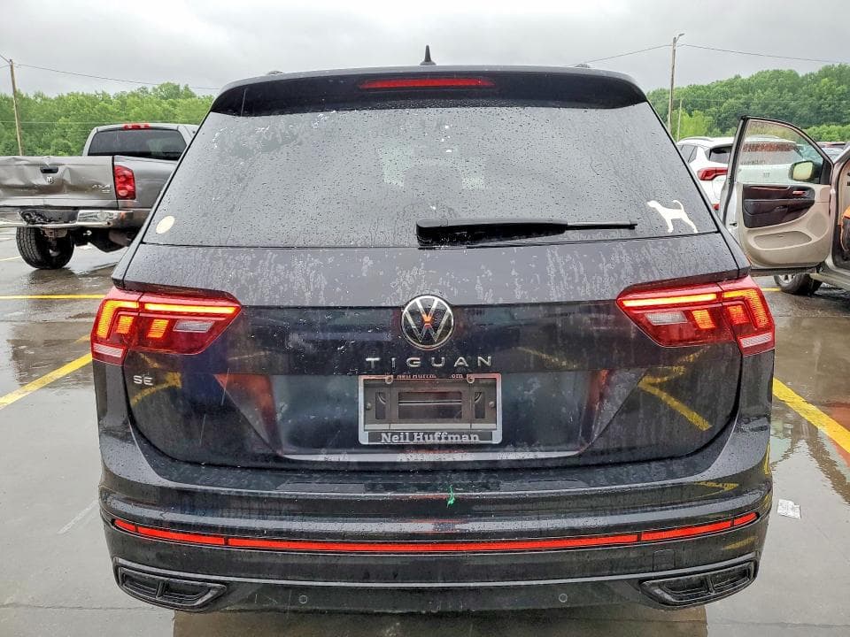 2023 VOLKSWAGEN TIGUAN SE R-LINE BLACK SE R-LINE BLACK 6