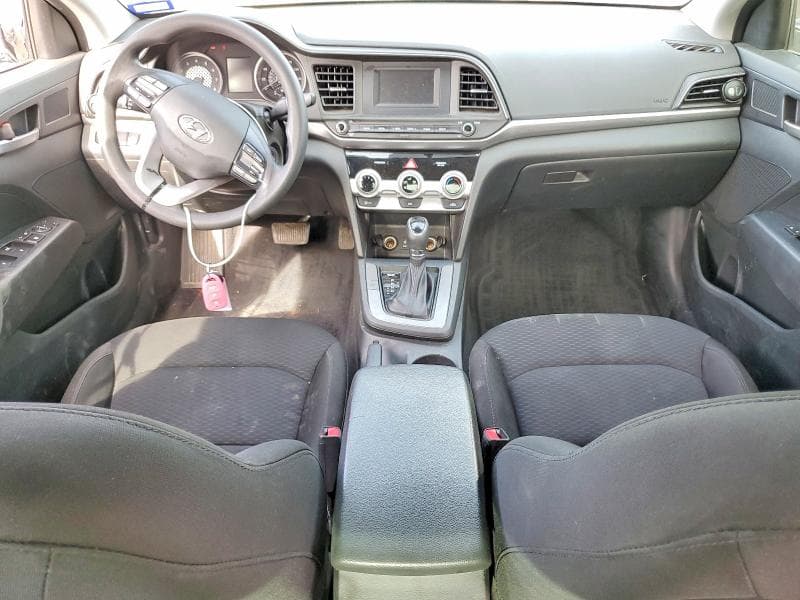 2019 HYUNDAI ELANTRA SE 8