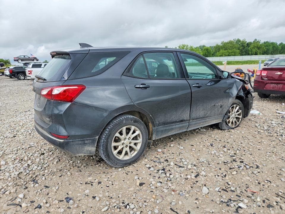 2018 CHEVROLET EQUINOX LS 3