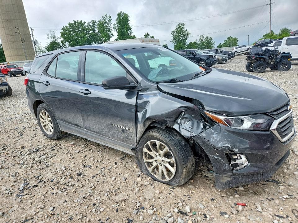2018 CHEVROLET EQUINOX LS 4