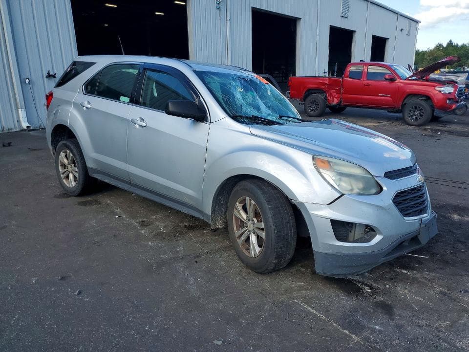 2017 CHEVROLET EQUINOX LS 4