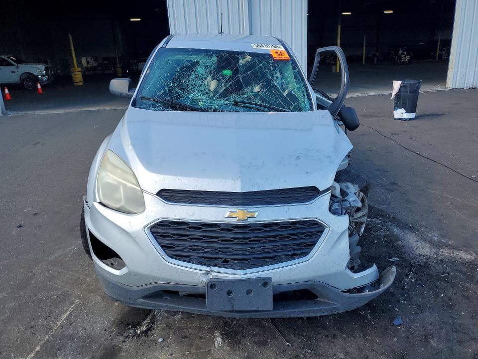 2017 CHEVROLET EQUINOX LS 5
