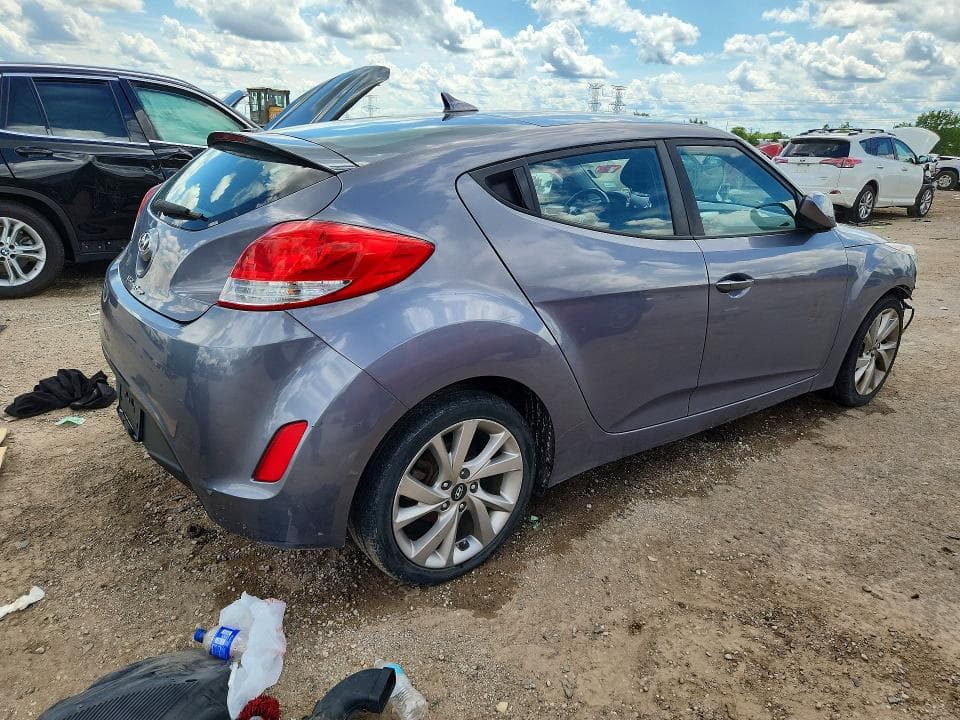 2017 HYUNDAI VELOSTER BASE BASE 3