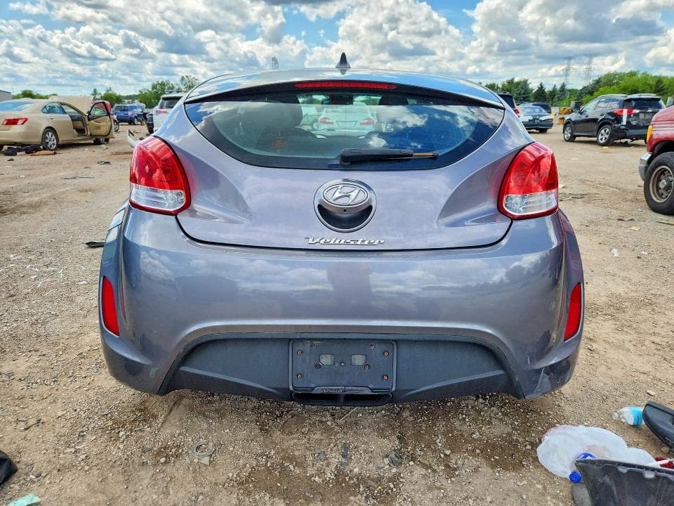 2017 HYUNDAI VELOSTER BASE BASE 6