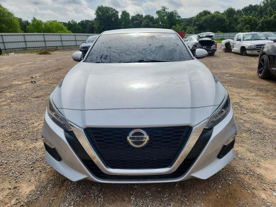 2022 NISSAN ALTIMA SV 5