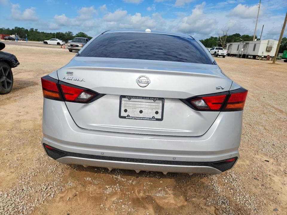 2022 NISSAN ALTIMA SV 6