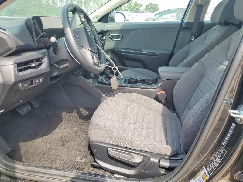 2025 KIA K4 EX 7