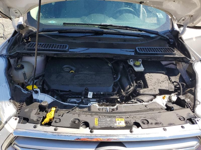 2017 FORD ESCAPE SE SE 13