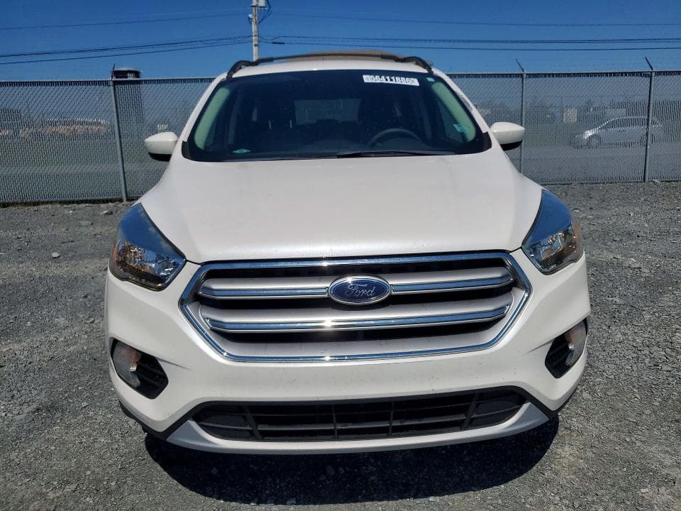 2017 FORD ESCAPE SE SE 6