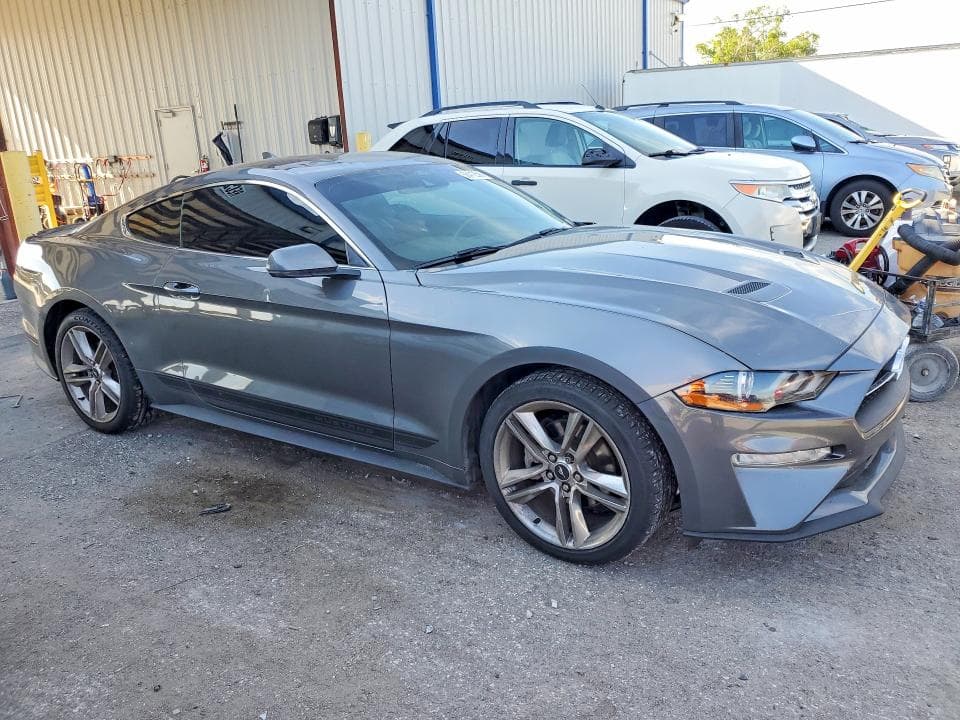 2021 FORD MUSTANG 4