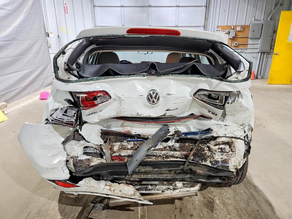 2017 VOLKSWAGEN GOLF S S 6