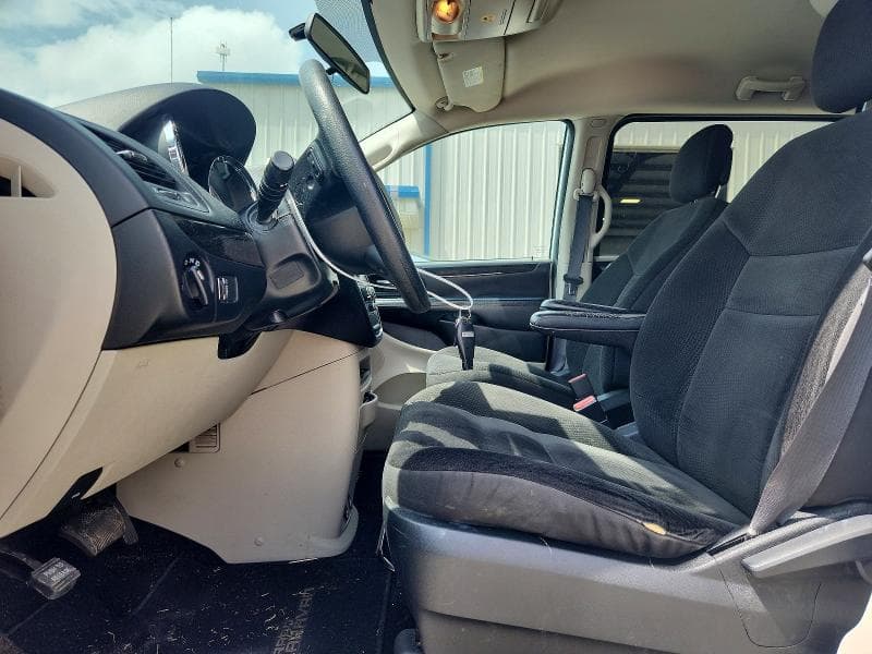 2017 DODGE GRAND CARAVAN SE 7