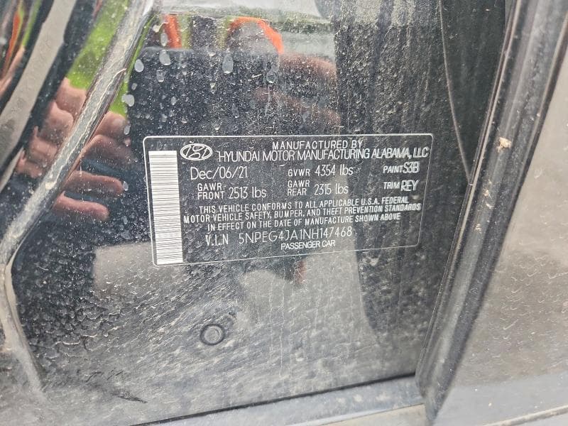 2022 HYUNDAI SONATA SE 13
