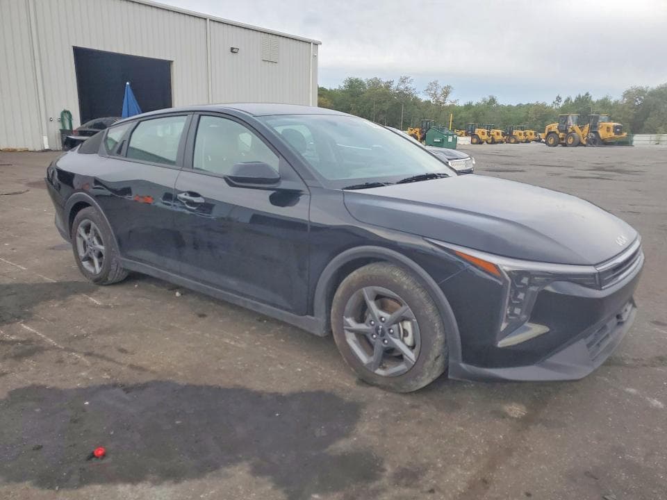 2025 KIA K4 LXS 4