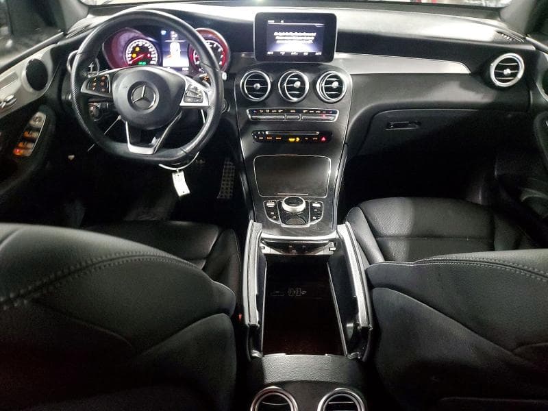 2019 MERCEDES-BENZ GLC 300 300 8