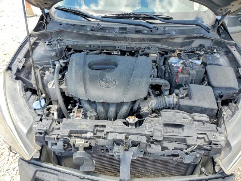 2020 TOYOTA YARIS HATCHBACK LE LE 11