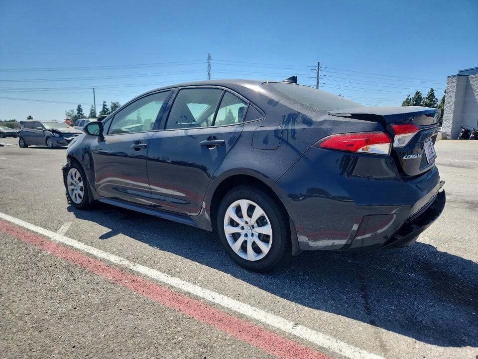 2026 TOYOTA COROLLA HYBRID LE 2