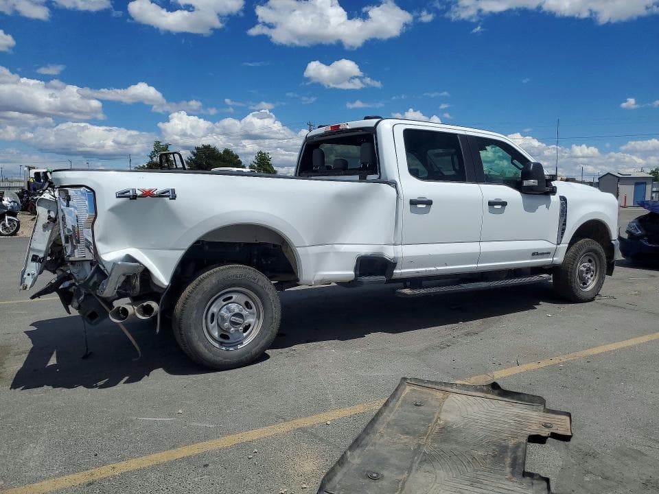 2025 FORD F350 SUPER DUTY 3