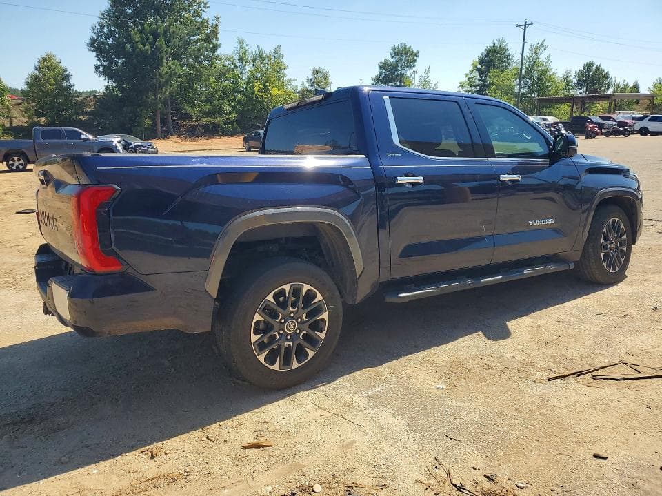 2023 TOYOTA TUNDRA CREWMAX LIMITED 3