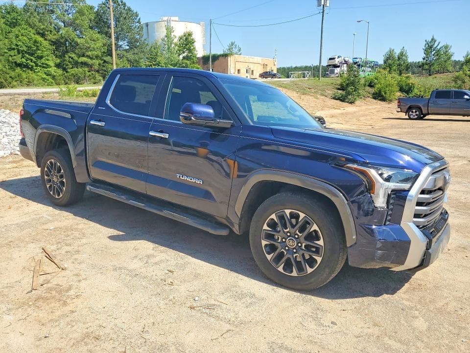 2023 TOYOTA TUNDRA CREWMAX LIMITED 4
