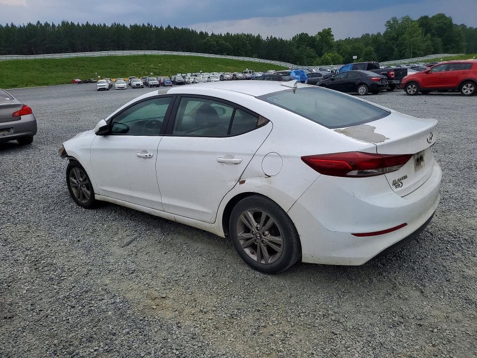 2017 HYUNDAI ELANTRA SE 3