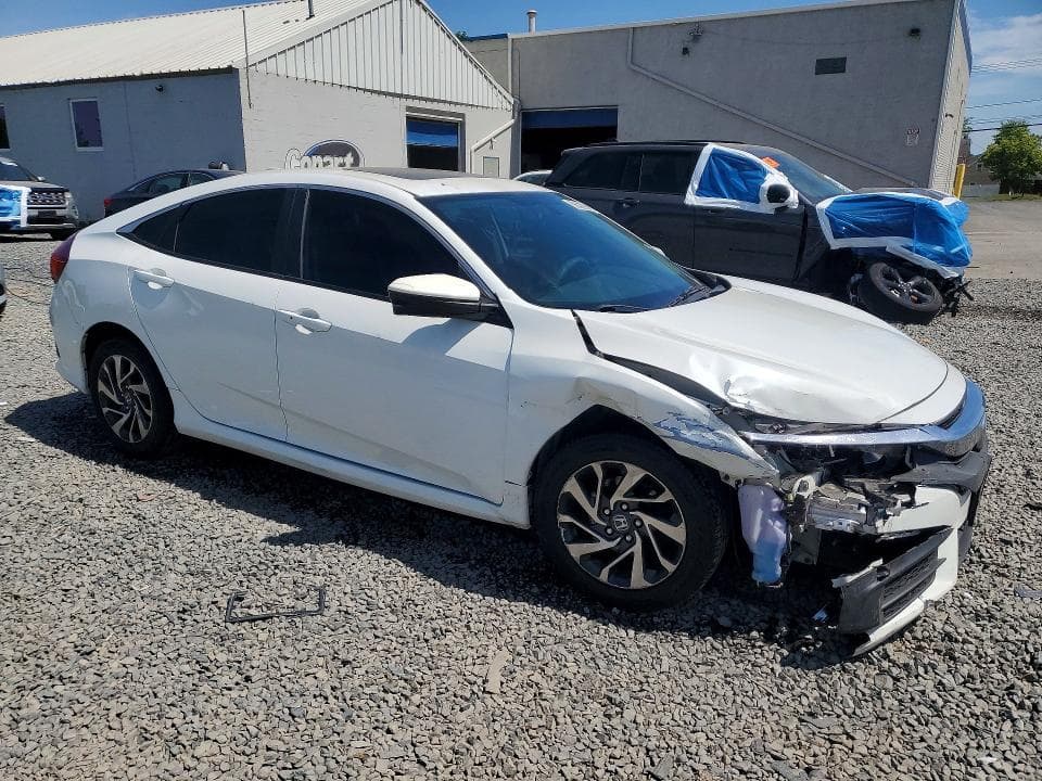 2017 HONDA CIVIC EX 4