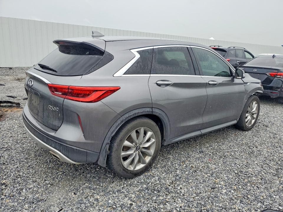 2020 INFINITI QX50 PURE 3