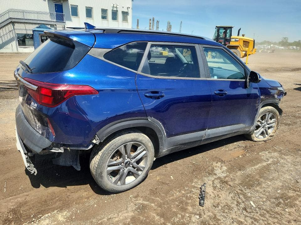 2021 KIA SELTOS LX 3