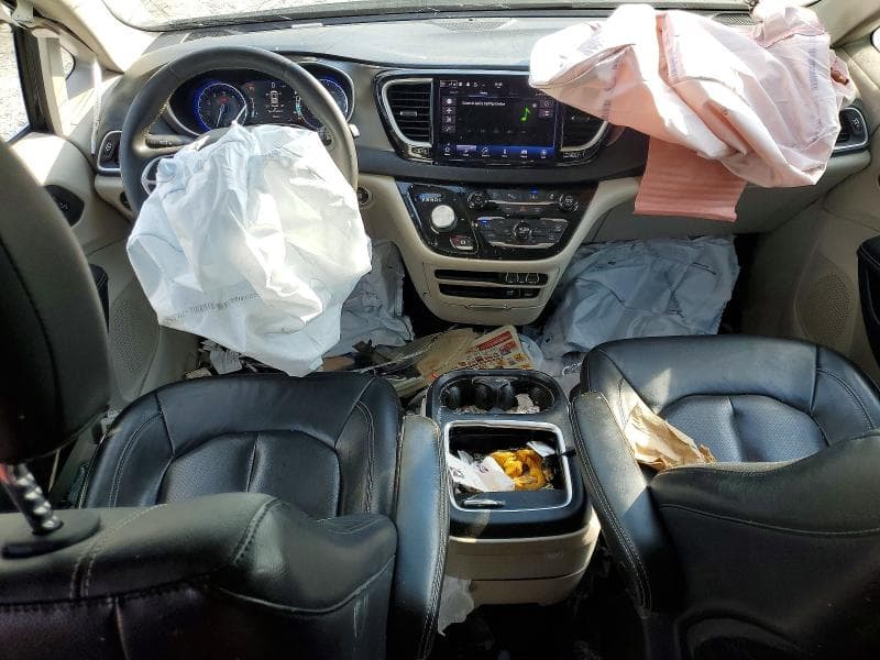 2022 CHRYSLER PACIFICA TOURING L TOURING L 8