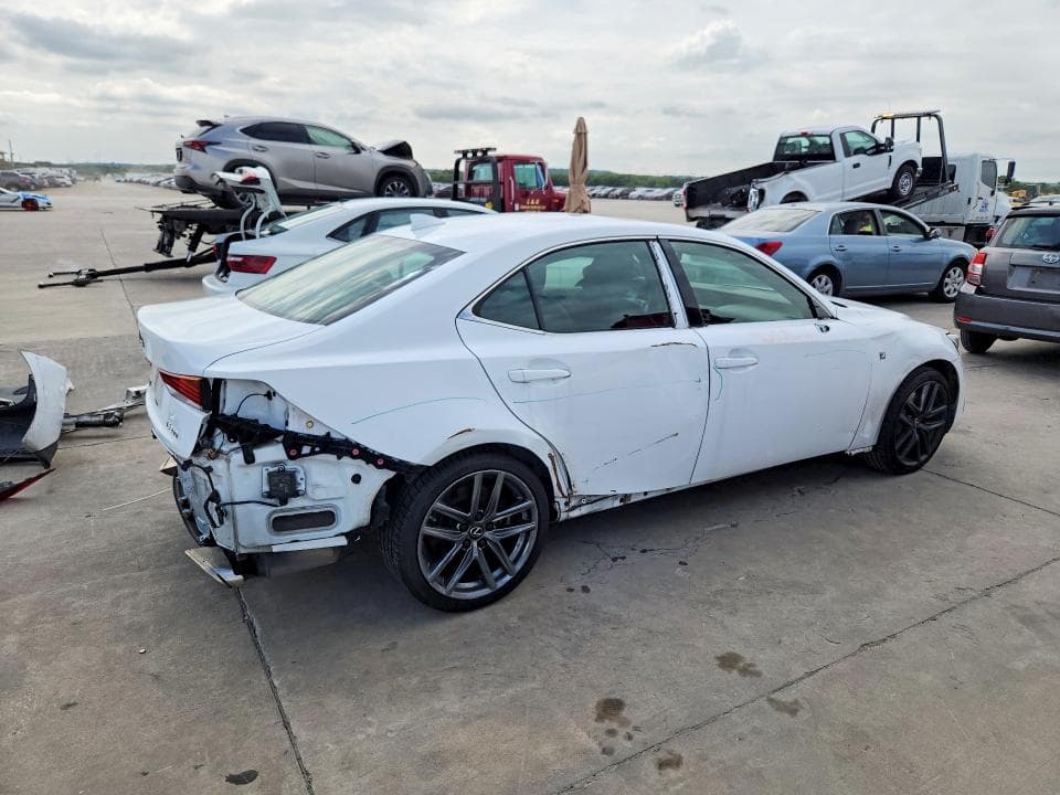 2019 LEXUS IS 300 3