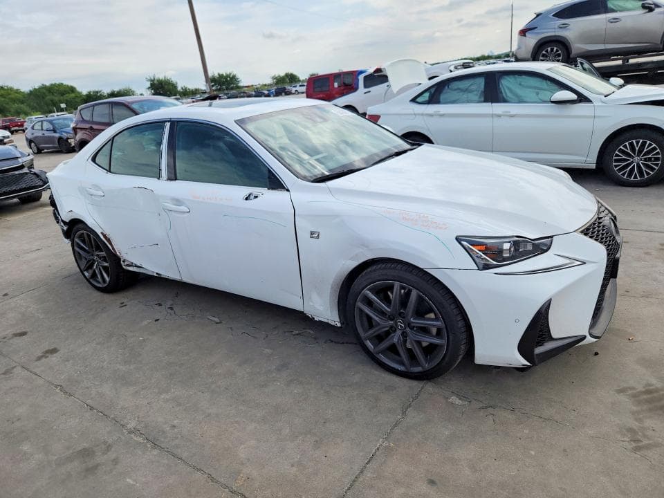 2019 LEXUS IS 300 4