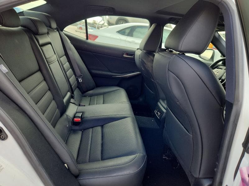2019 LEXUS IS 300 10