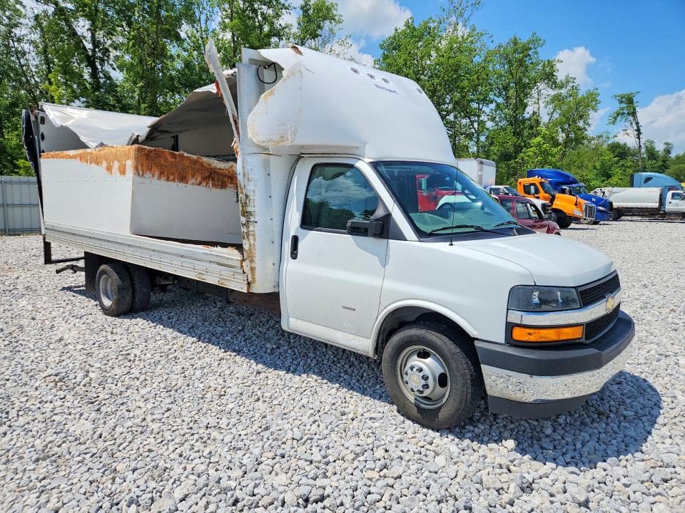 2023 CHEVROLET EXPRESS DELIVERY TRUCK 4