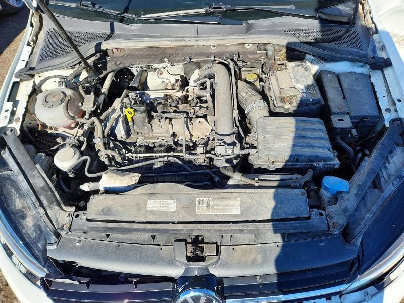 2019 VOLKSWAGEN GOLF S 11