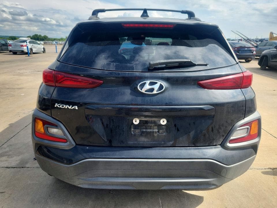 2021 HYUNDAI KONA SEL PLUS 6