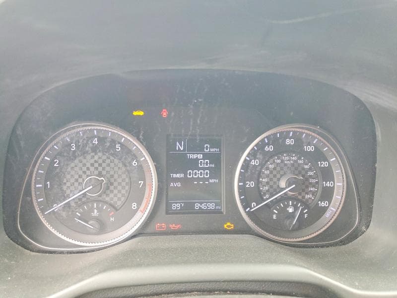 2019 HYUNDAI ELANTRA SE 9