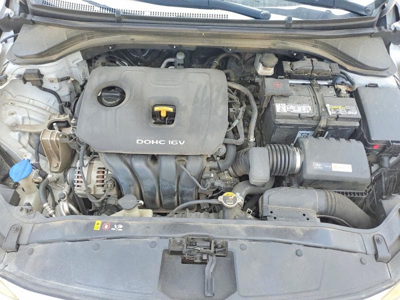 2017 HYUNDAI ELANTRA SE 11