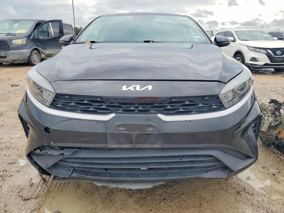 2022 KIA FORTE LXS 5