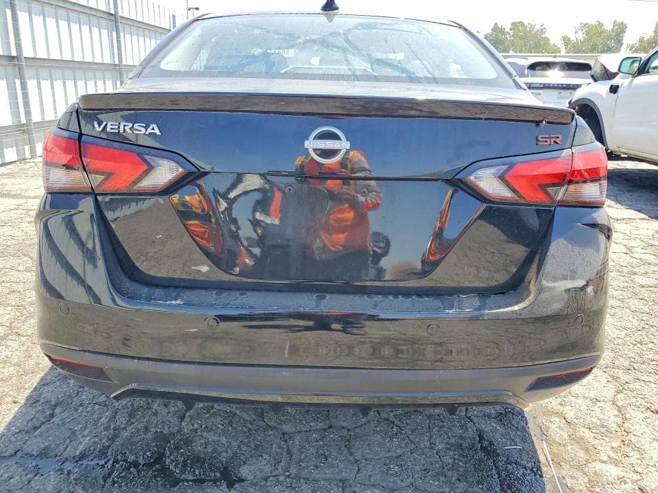 2024 NISSAN VERSA SR SR 6