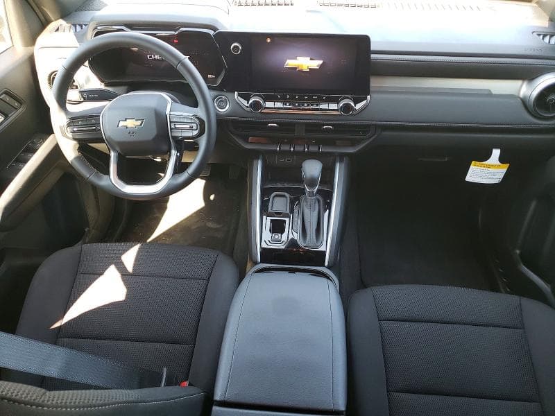 2025 CHEVROLET COLORADO LT LT 8