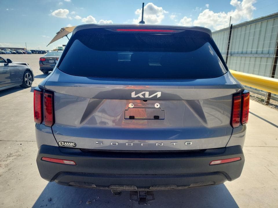 2022 KIA SORENTO LX 6