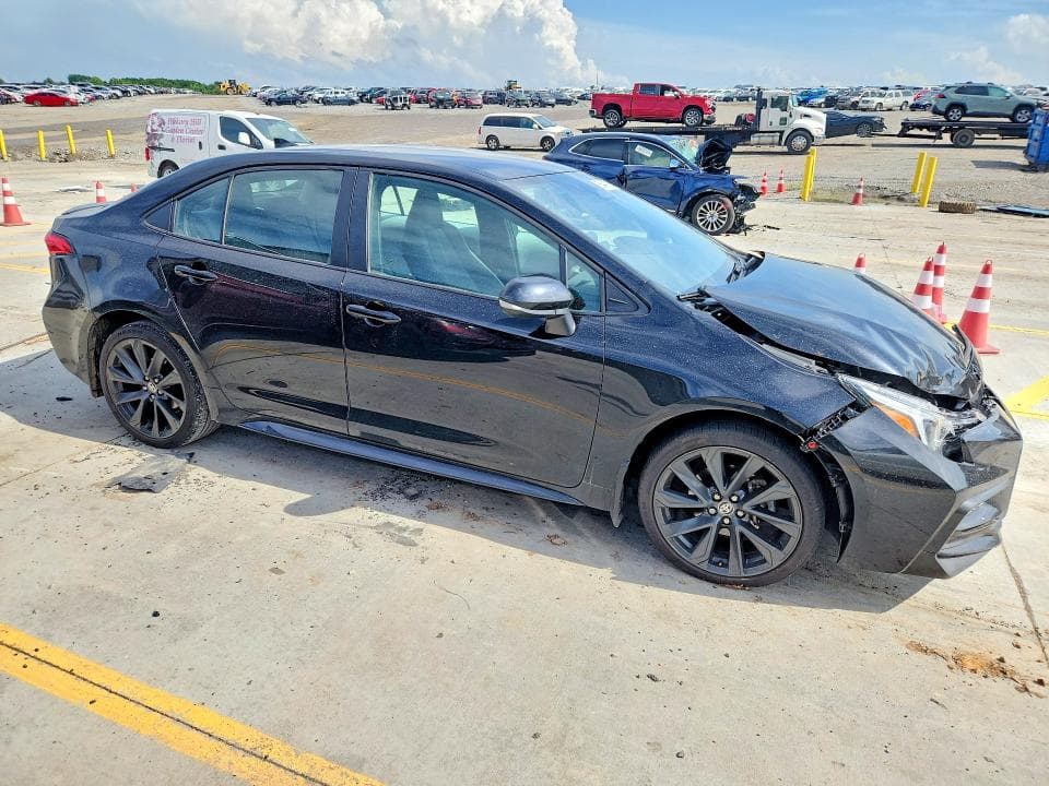 2024 TOYOTA COROLLA SE SE 4